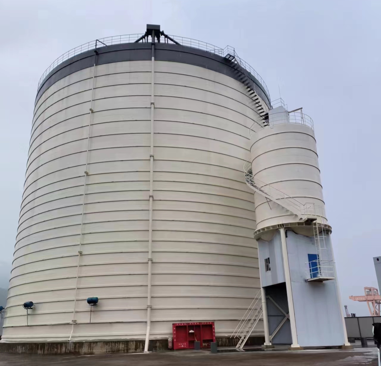 青云谱10万吨水泥钢板库